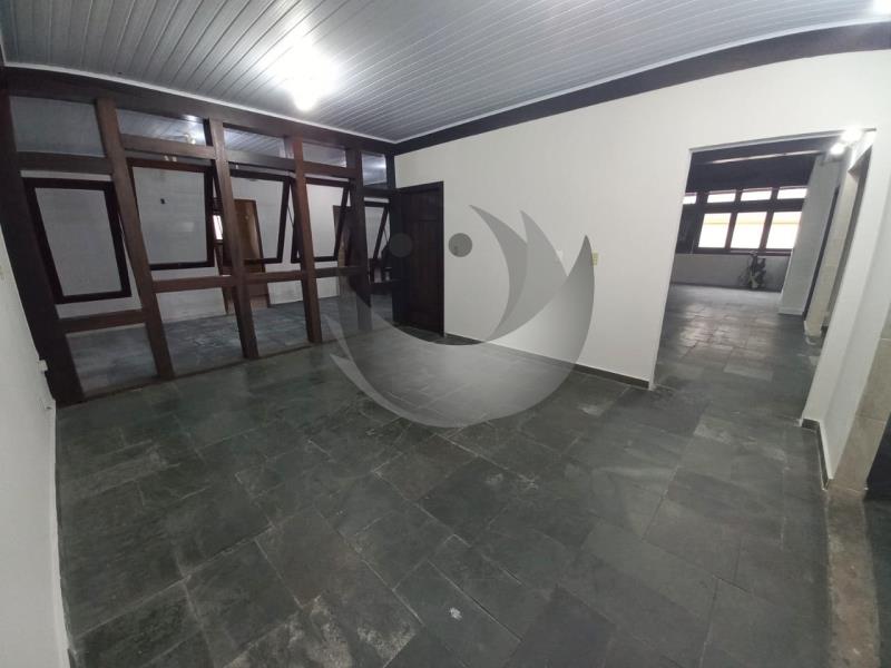 Casa para alugar com 3 quartos, 261m² - Foto 6