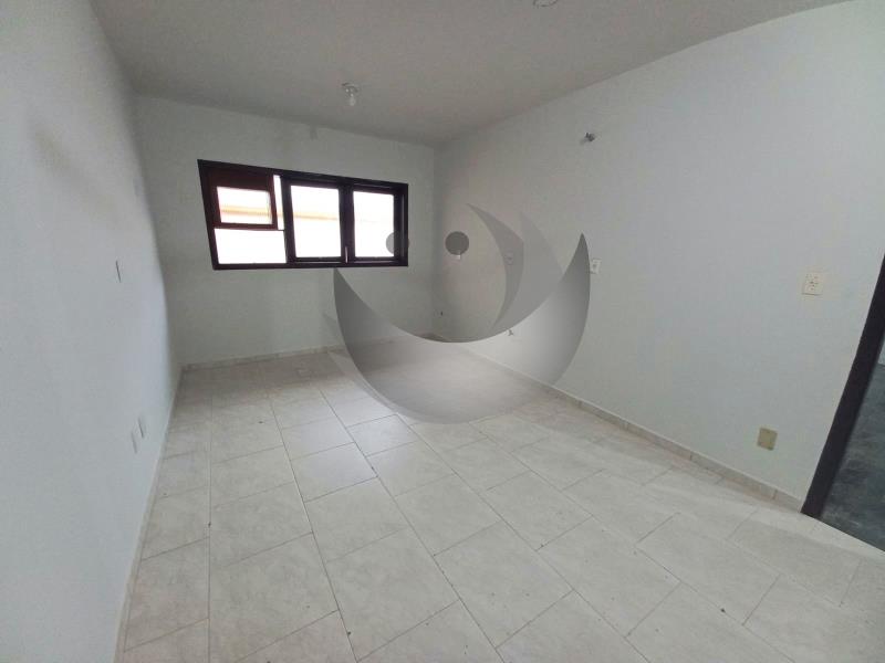 Casa para alugar com 3 quartos, 261m² - Foto 11