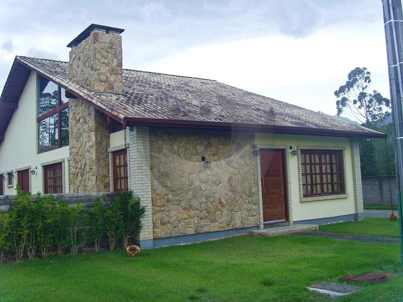 Casa para Venda em Santo Amaro Da Imperatriz