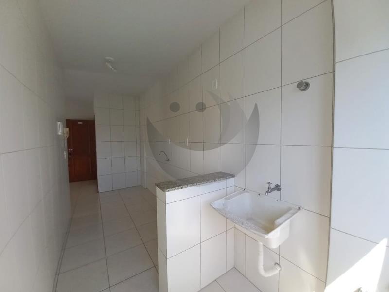 Apartamento para alugar com 2 quartos, 65m² - Foto 6