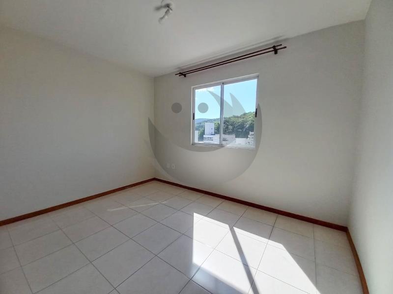 Apartamento para alugar com 2 quartos, 65m² - Foto 8