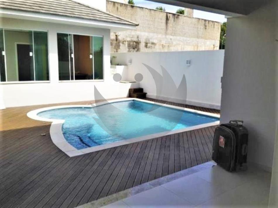 Casa à venda com 5 quartos, 400m² - Foto 2