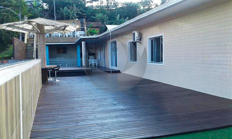 Casa à venda com 3 quartos, 350m² - Foto 5