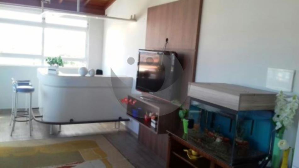 Apartamento à venda com 3 quartos, 216m² - Foto 8