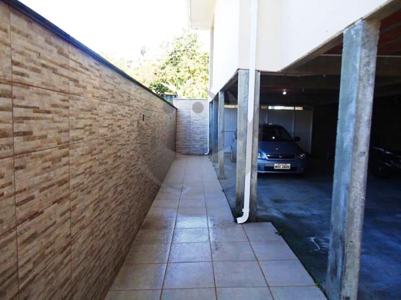 Casa à venda com 2 quartos, 375m² - Foto 19