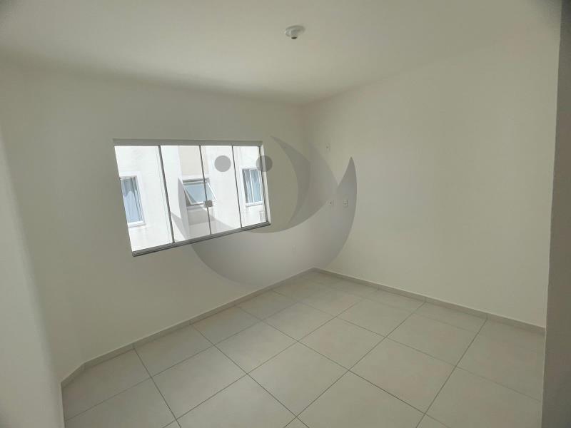 Casa para alugar com 2 quartos, 74m² - Foto 13