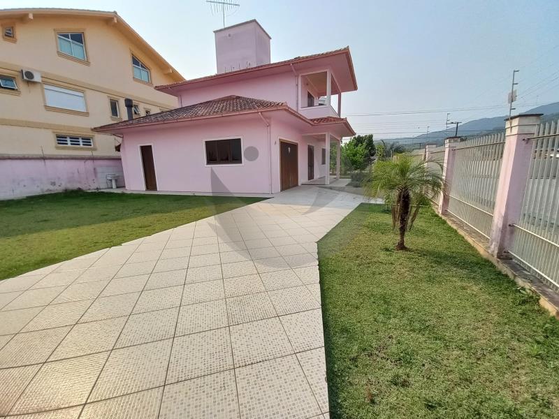 Casa à venda com 3 quartos, 145m² - Foto 5