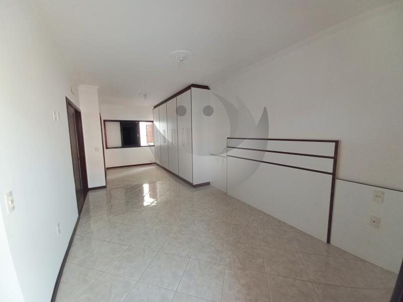 Casa à venda com 3 quartos, 145m² - Foto 15