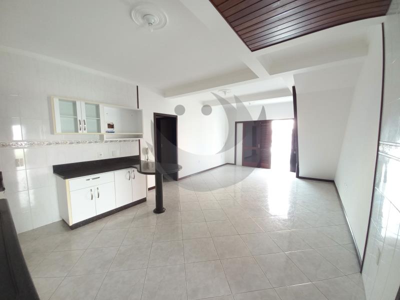 Casa à venda com 3 quartos, 145m² - Foto 11