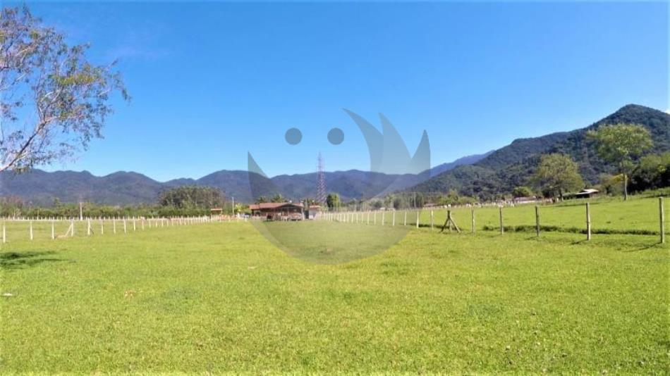 Fazenda à venda com 3 quartos, 21600m² - Foto 16