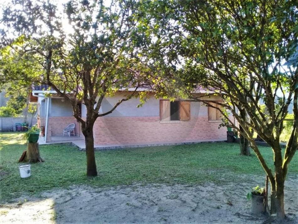 Fazenda à venda com 3 quartos, 2450m² - Foto 2