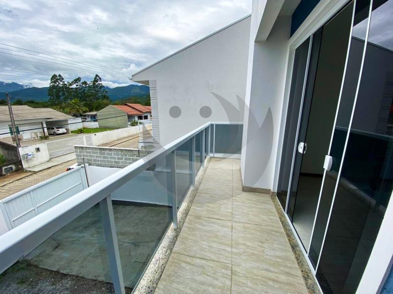 Casa à venda com 2 quartos, 150m² - Foto 10