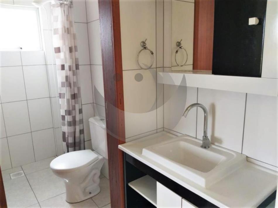 Apartamento para alugar com 2 quartos, 46m² - Foto 12