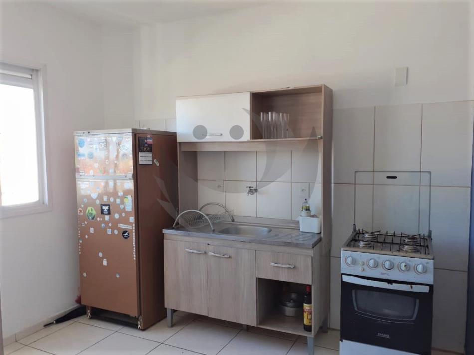 Apartamento à venda com 2 quartos, 65m² - Foto 3