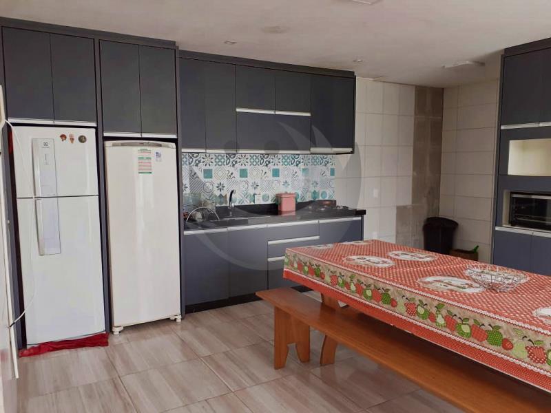 Casa à venda com 3 quartos, 360m² - Foto 14