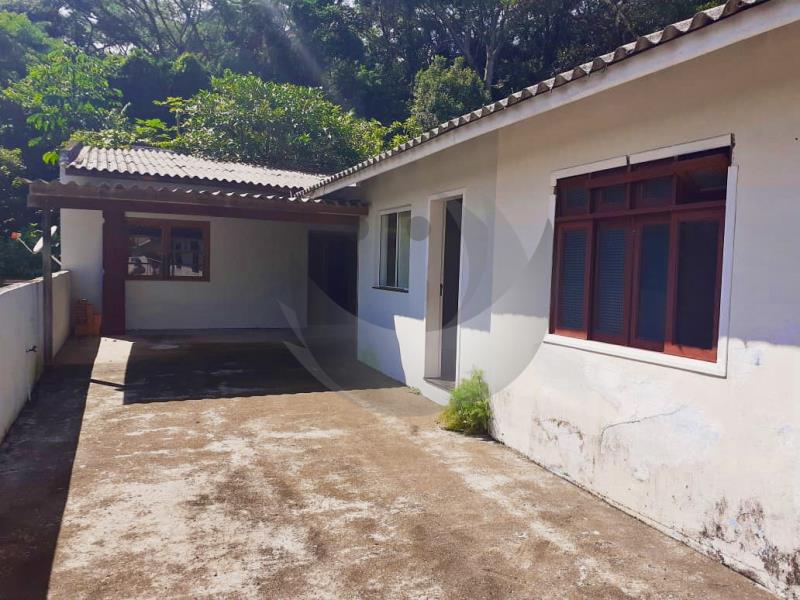 Casa à venda com 5 quartos, 300m² - Foto 3