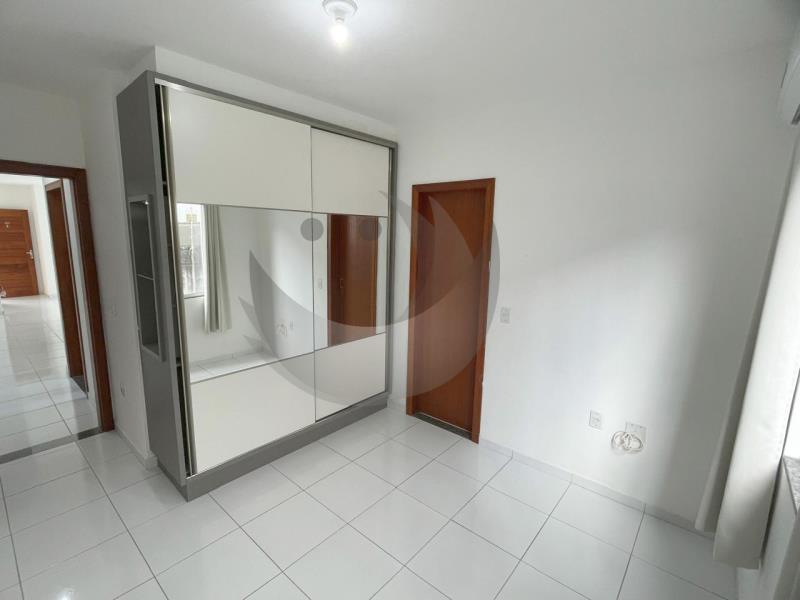 Apartamento para alugar com 2 quartos, 60m² - Foto 5