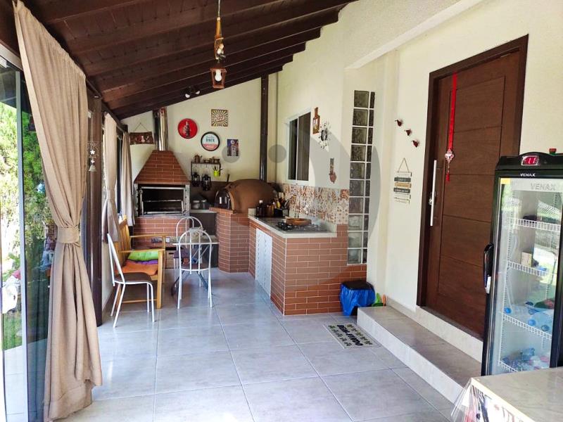 Casa à venda com 2 quartos, 140m² - Foto 12