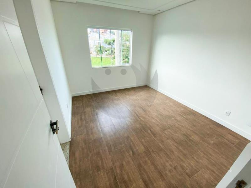 Casa à venda com 3 quartos, 361m² - Foto 15