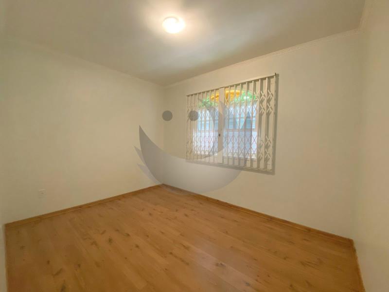 Casa para alugar com 3 quartos, 120m² - Foto 10