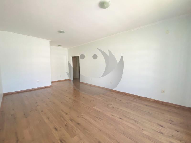 Casa para alugar com 3 quartos, 120m² - Foto 4