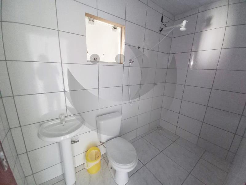 Casa à venda com 3 quartos, 76m² - Foto 5