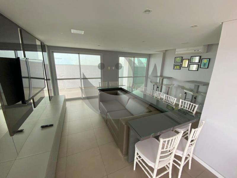 Apartamento à venda com 2 quartos, 72m² - Foto 9