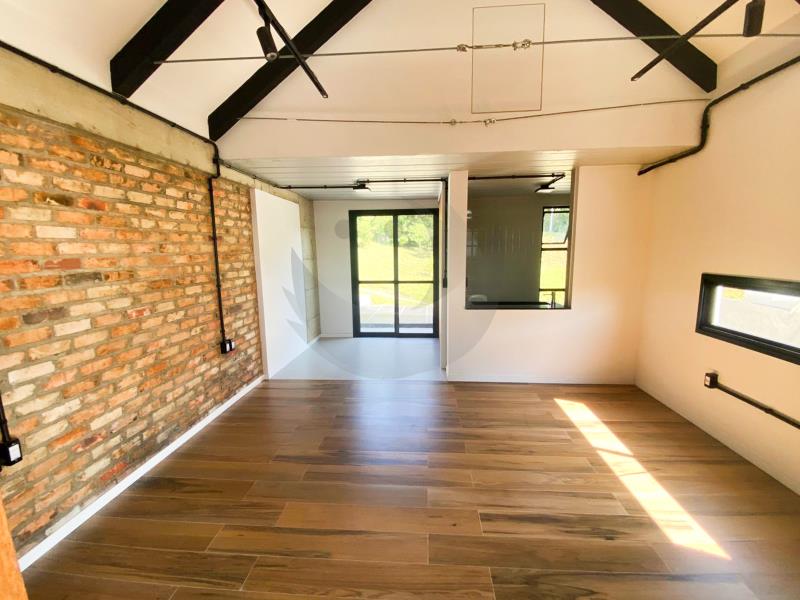 Casa à venda com 3 quartos, 282m² - Foto 14