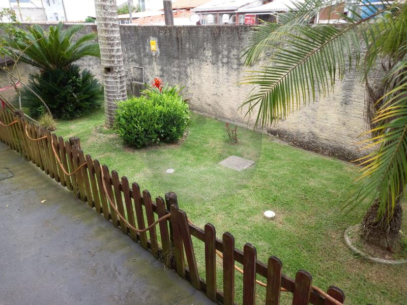 Casa à venda com 3 quartos, 100m² - Foto 5