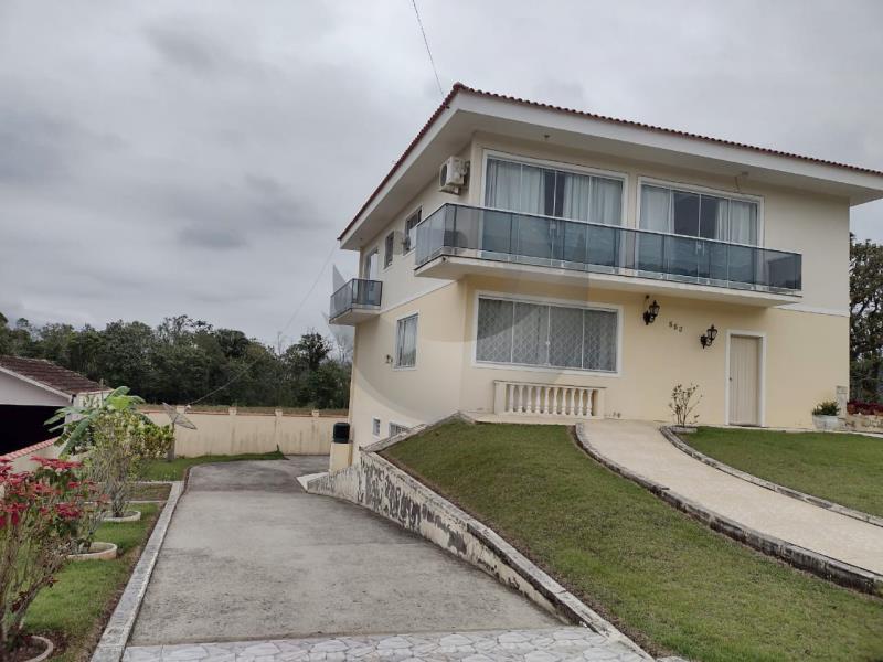 Casa à venda com 3 quartos, 415m² - Foto 2