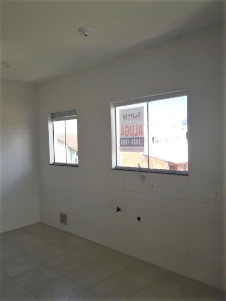 Apartamento à venda com 2 quartos, 61m² - Foto 4