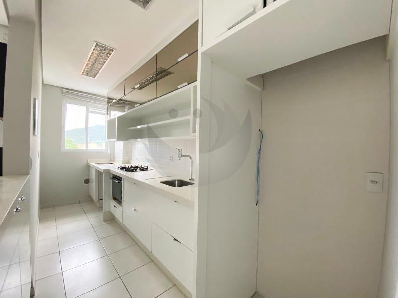 Apartamento para alugar com 2 quartos, 89m² - Foto 4