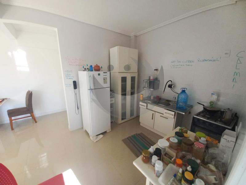 Apartamento à venda com 2 quartos, 72m² - Foto 5