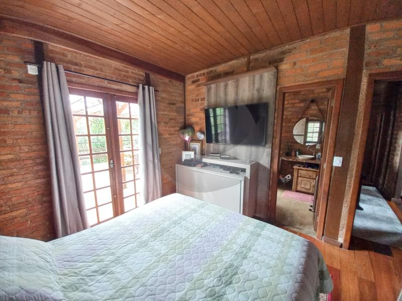 Fazenda à venda com 4 quartos, 300m² - Foto 13