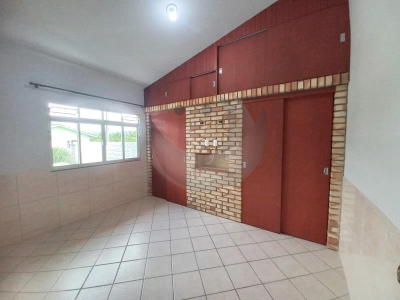 Casa à venda com 3 quartos, 374m² - Foto 6