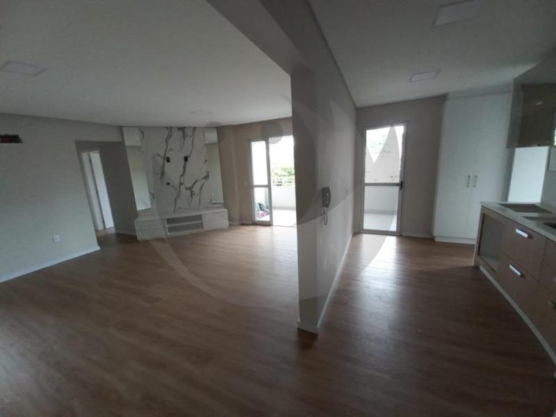 Apartamento à venda com 3 quartos, 98m² - Foto 4