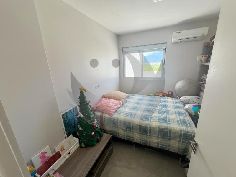 Apartamento à venda com 3 quartos, 200m² - Foto 10