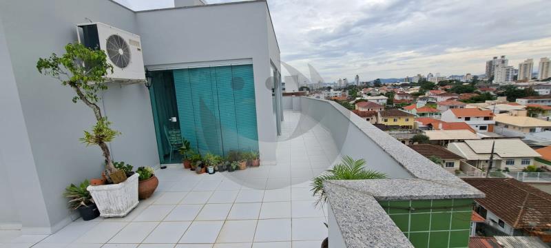 Cobertura à venda com 3 quartos, 325m² - Foto 3