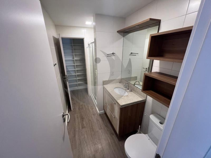 Apartamento à venda com 3 quartos, 128m² - Foto 15