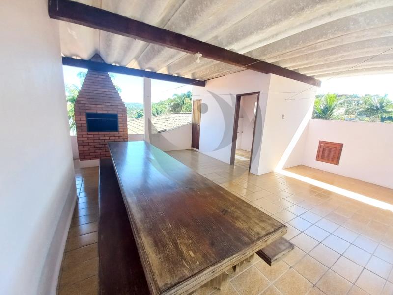 Casa à venda com 3 quartos, 450m² - Foto 25