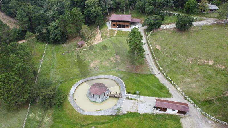 Fazenda à venda com 5 quartos, 57m² - Foto 5