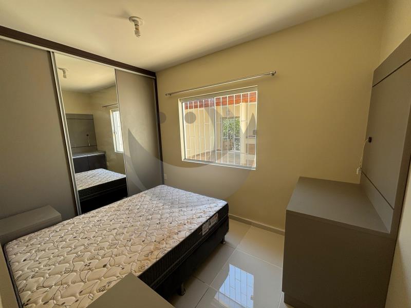 Casa para alugar com 2 quartos, 51m² - Foto 12