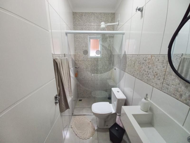 Casa à venda com 3 quartos, 250m² - Foto 19