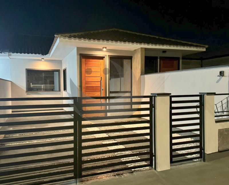 Casa à venda com 2 quartos, 50m² - Foto 3