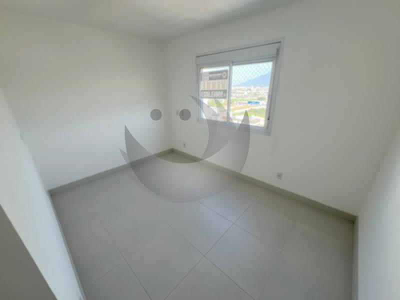 Apartamento à venda com 2 quartos, 65m² - Foto 9