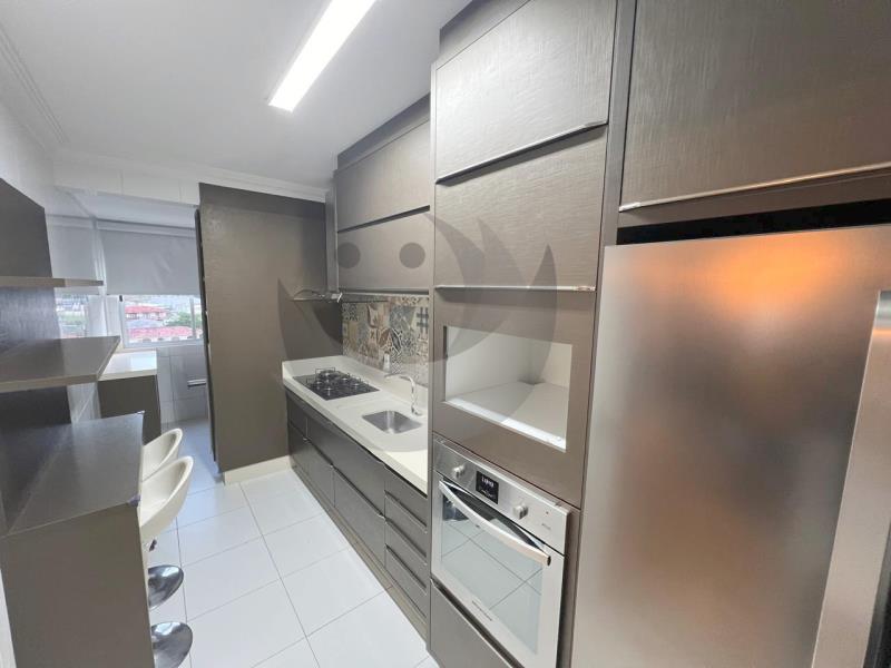 Apartamento à venda com 2 quartos, 117m² - Foto 5