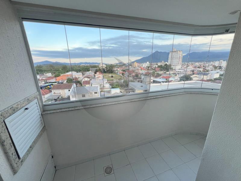 Apartamento à venda com 2 quartos, 117m² - Foto 15