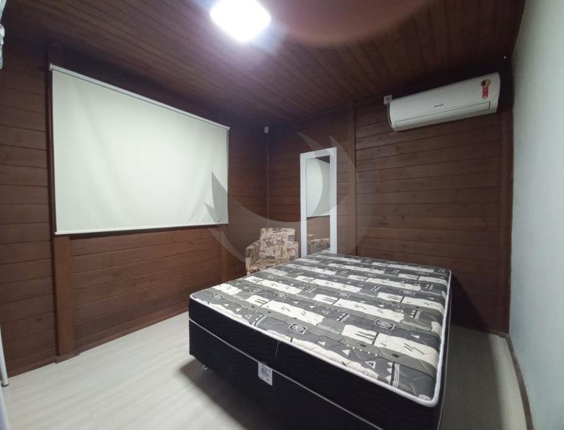 Casa à venda com 3 quartos, 1217m² - Foto 14