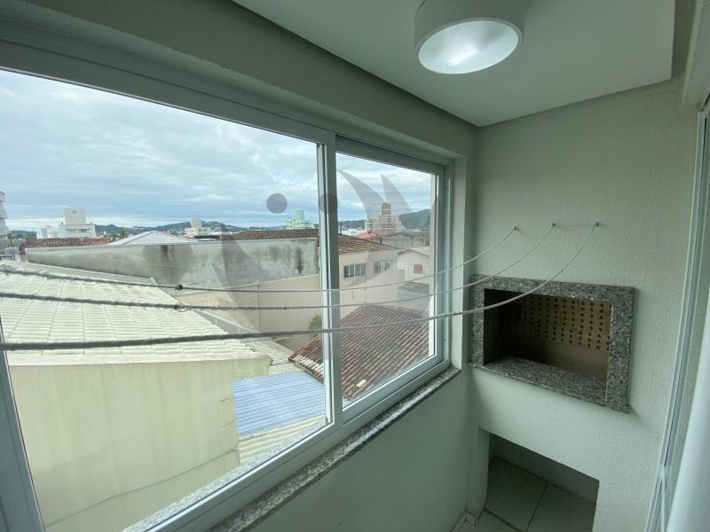 Apartamento para alugar com 3 quartos, 91m² - Foto 12