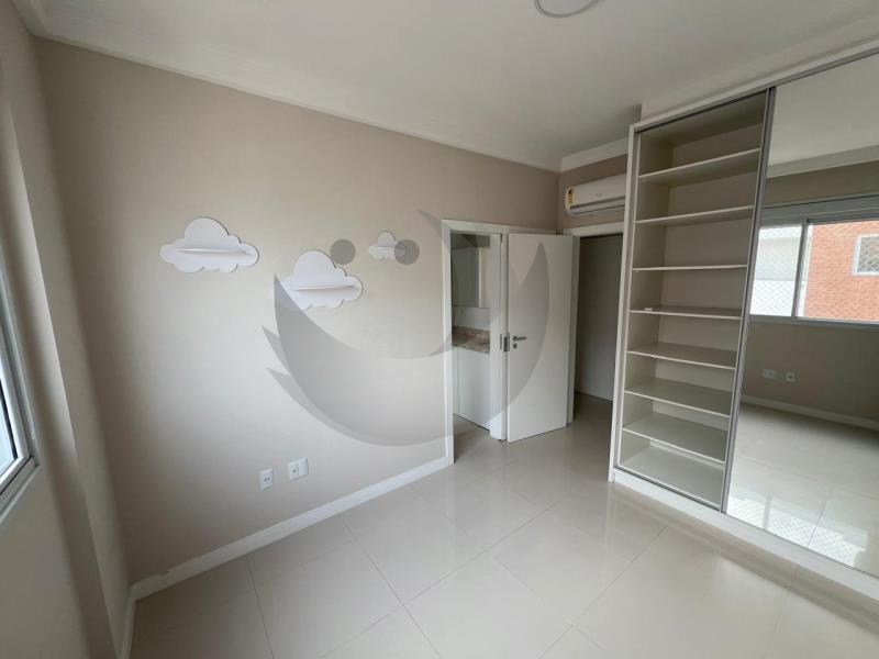 Apartamento à venda com 3 quartos, 125m² - Foto 14